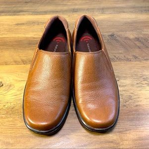 Naturalizer brown loafer 8W